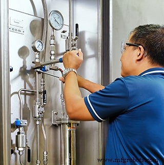 Choosing the Right Valves for Industrial Fluid Systems: A Practical Guide