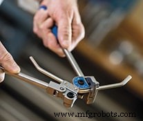 Essential Tube Cutting & Fluid System Tools for Professionals