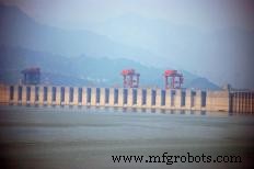 Understanding Sluice Gates: Design, Function, and Applications