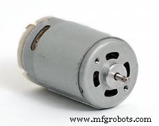 Filter Capacitors Explained: Purpose, Types, and Applications