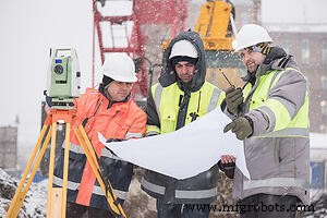Winter Workplace Safety: Expert PPE & Hazard Prevention for Cold Weather Jobs