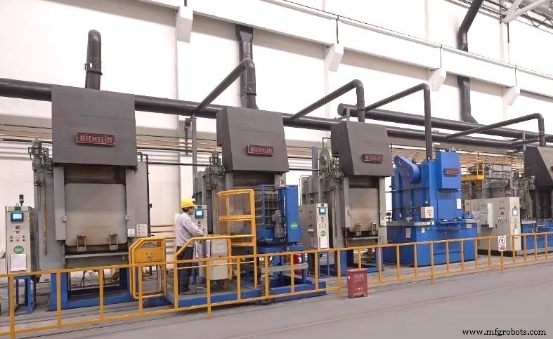 Carbonitriding Explained: Enhancing Surface Hardness and Durability of Steel Parts