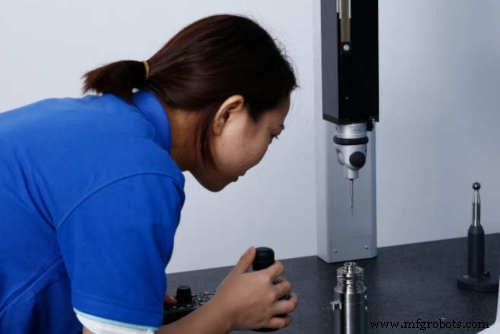 3 Key Benefits of Outsourcing CNC Machine Work