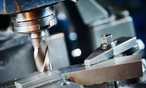 Understanding and Overcoming Workpiece Deformation in Machining Centers