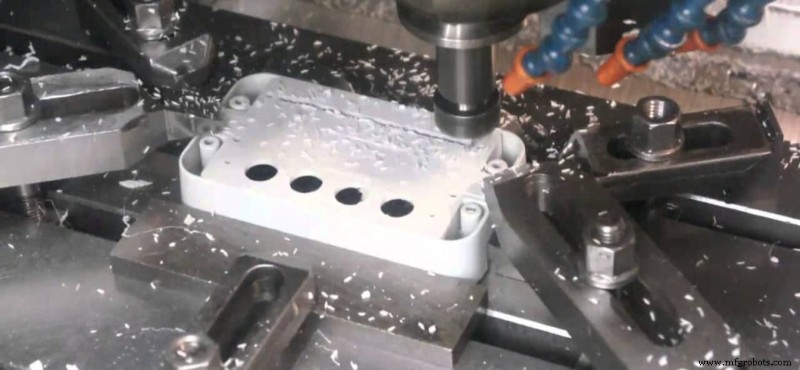 CNC Plastic Machining vs Injection Molding: Choosing the Best Production Method