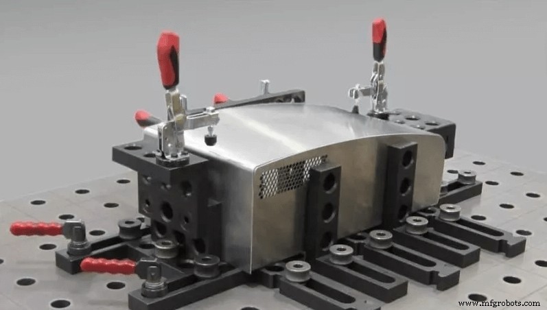 Choosing the Right CNC Clamps & Fixtures to Maximize Machining Efficiency