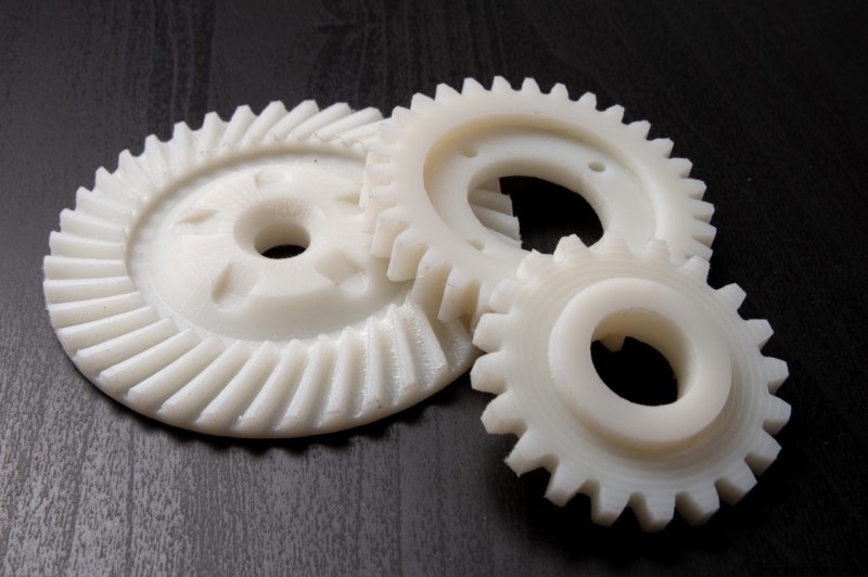 Nylon Machining: Key Properties, Pros & Cons, and Industrial Applications