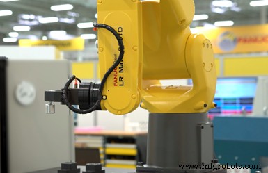 Easily Program FANUC Robots Using Your CNC Machine