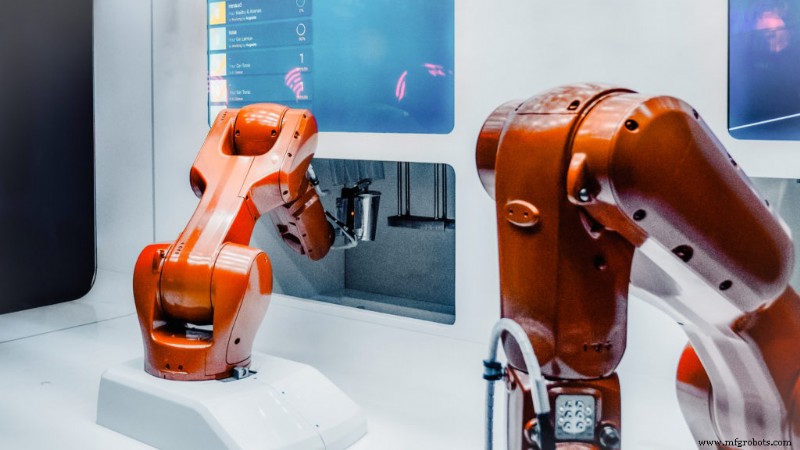 5 Proven Ways Robotics Strengthens Manufacturing During Crises