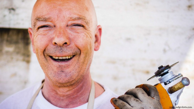 Robotic Grinding: Is It Worth the Investment for Manufacturers?