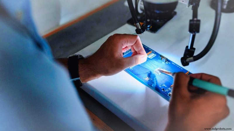 Top 15 Robotics Solutions Boosting Efficiency in the Electronics Sector