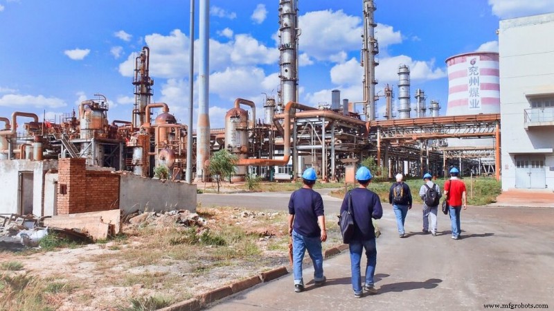 7 Key Benefits of Implementing Robotics in the Chemical Industry