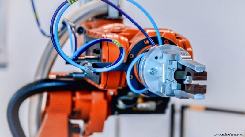 Quickly Program an Industrial Pick‑and‑Place Robot with RoboDK