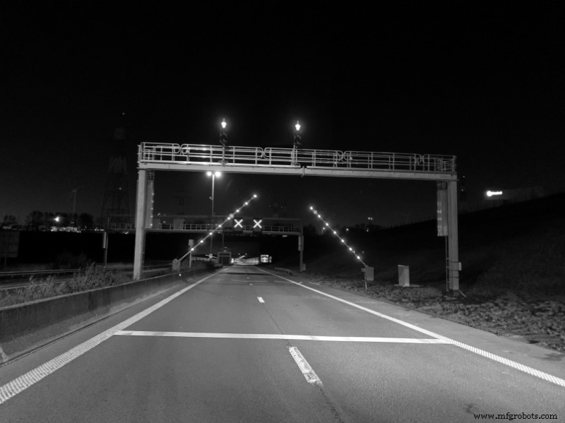 Detecting Red Lights on PLCnext with OpenCV and Python