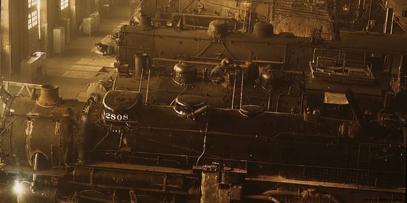 The Evolution of CNC Programming: A Concise Historical Overview