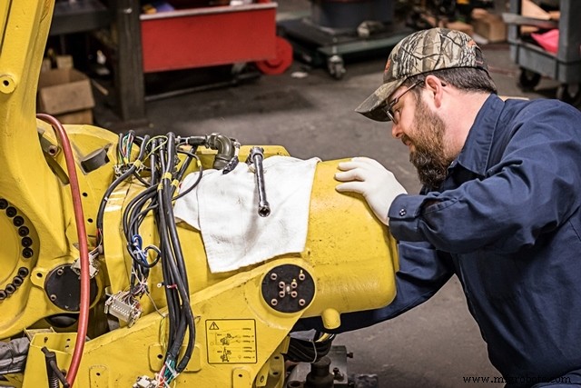 Reconditioned Robot Maintenance 101: Ensuring Peak Performance