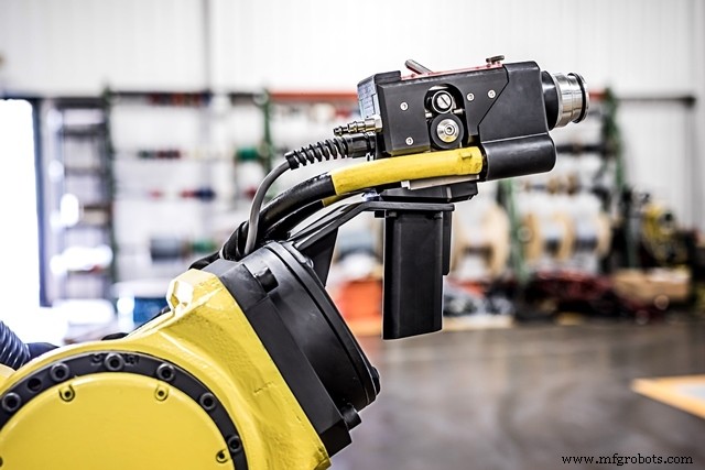 Key Specs for Choosing the Right Industrial Robot