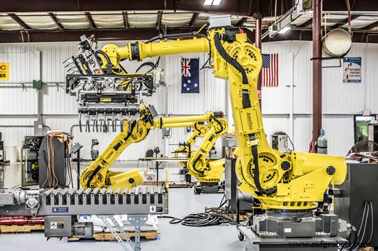 Mechanical Robots: Boosting Precision & Efficiency in Factories