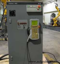 Motoman MRC Teach Pendant: Pioneering Dual‑Robot Synchronization Since 1994