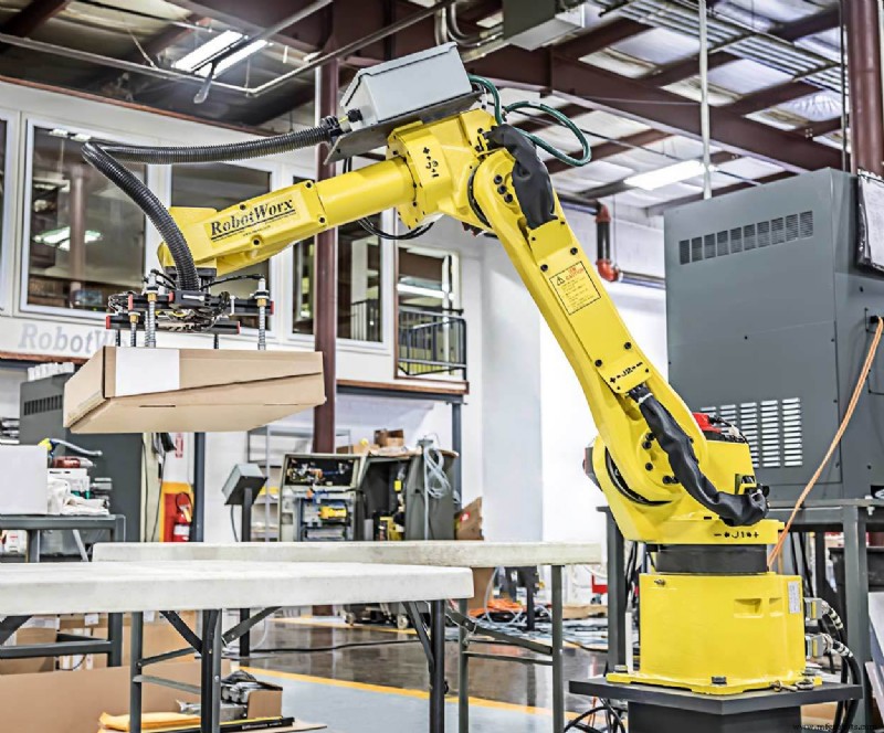 Unveiling the Advanced Mechanics of the Fanuc M6iB Robot