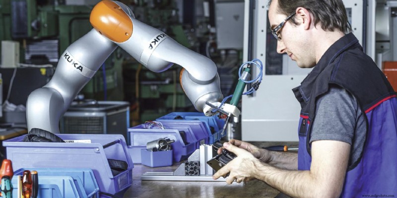 Optimizing Human‑Robot Collaboration Through Advanced User Interfaces