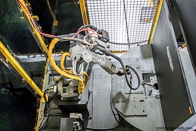 Robots Tackle High-Heat Foundries Safely