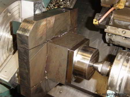 Maximize Efficiency: Use All 8 Edges of Sandvik Coromant CNMG Inserts