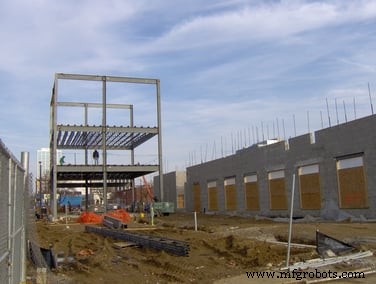 Expert Fabrication of Custom Industrial Steel Platforms