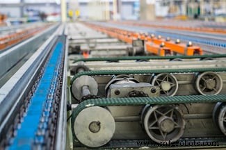 Revolutionizing Logistics: How Conveyor Systems Expand Operational Capabilities