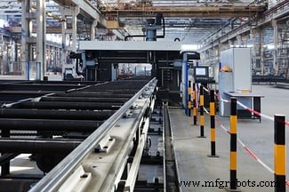 Maximize Production Efficiency with Overhead & Floor Conveyors