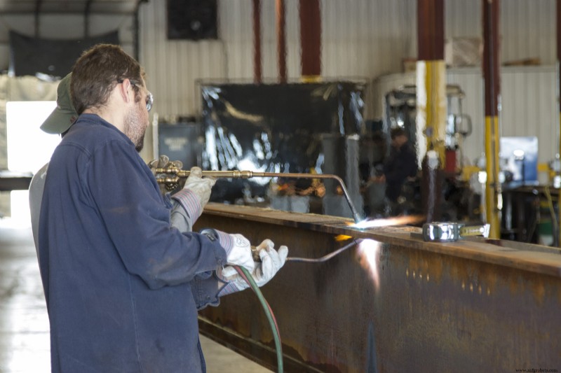 Key Factors to Evaluate When Selecting Metal Fabrication Vendors