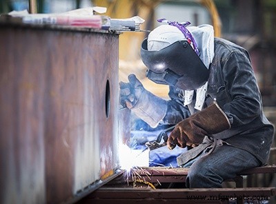 Metal Fabrication: Balancing Cost and Quality for Optimal Results