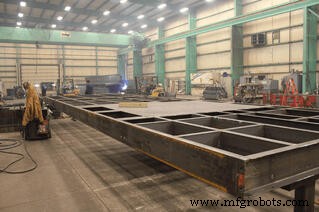 Custom Steel Platforms: Boost Workplace Safety, Efficiency & Space Utilization