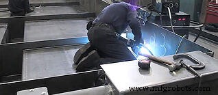 10 Key Considerations for Choosing a Metal Fabrication Partner