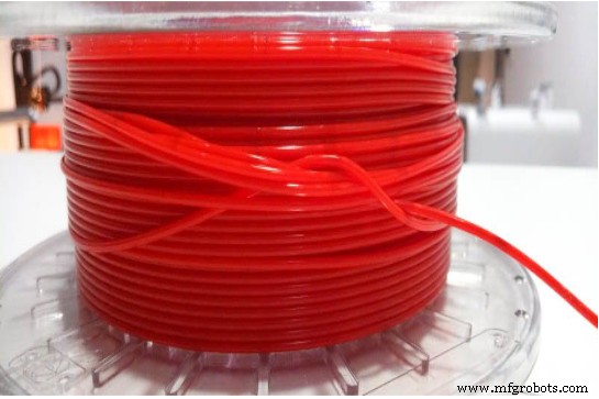 Avoid These Filament Spool Positioning Pitfalls for Reliable 3D Printing
