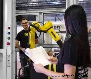 How Cobots Are Transforming Manufacturing: Boosting Efficiency, Safety, and ROI