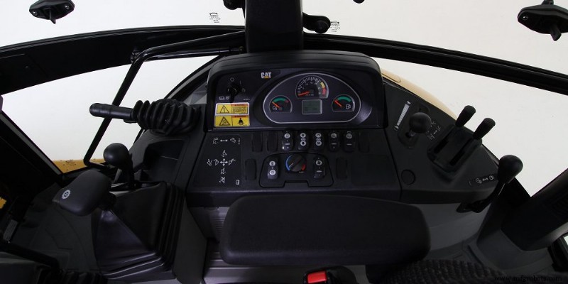Professional Guide to Disinfecting Construction Equipment Safely and Effectively