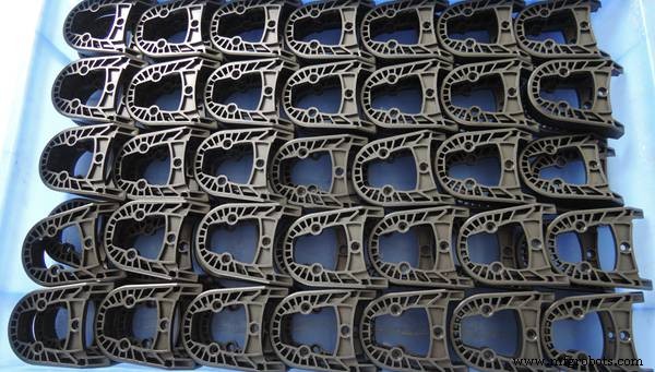 Understanding Injection Molding Costs: Key Factors & How to Cut Expenses