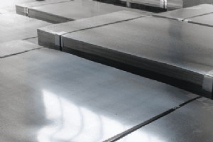 1018 vs. 4140 Steel: Choosing the Right Grade for Your Application