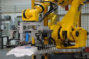 ロボットによるパレタイジング vs 従来のパレタイジング