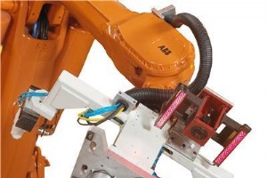 ロボットによるバリ取りの利点