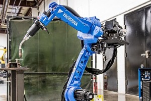 Motoman がロボット工学教育用の新しい STEM プラットフォームを発表
