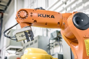 大きな仕事のためのより多くのオプションを提供する小型ロボット