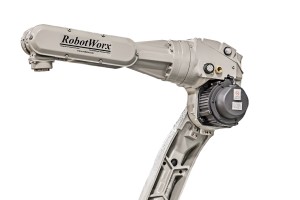 ミネソタ州ダルースのワールド ブロックでの溶接と組み立て