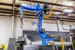 合理化された Motoman EA1400N-生産ラインを最適化することが保証されています