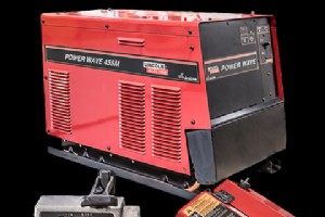 Lincoln Electric の Power Wave テクノロジーが高品質の溶接を実現