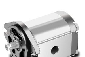 油圧モーターの方向を逆にする方法