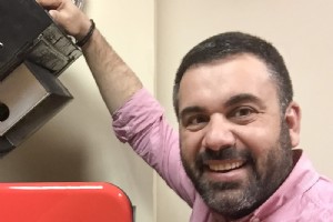 Caso de éxito de implementación de tecnología SLS con Sinterit Lisa en oficina de servicios