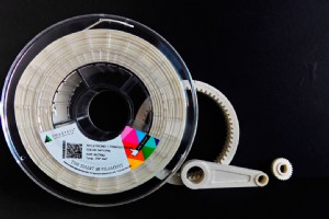 Cara mewarnai bagian cetakan 3D dengan poliamida