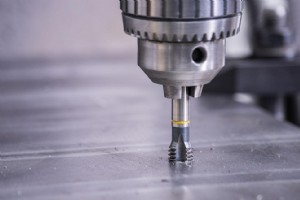 CNC 螺纹切削：带有图表、公式和计算器的速度和进给指南 - 公制和英制 